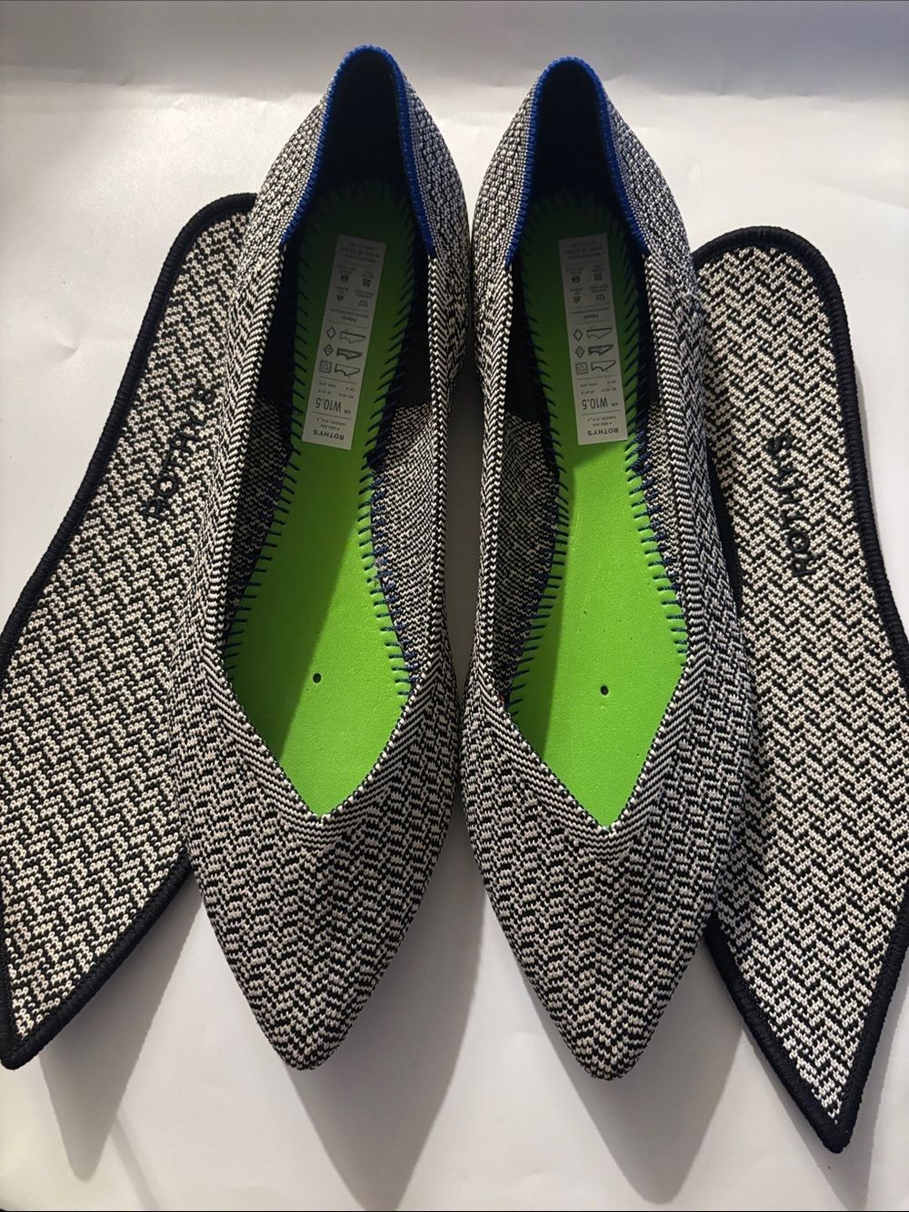 Rare ~Rothy's The Point Black and White Herringbone Flats Size 10.5 ~ Like New - Picture 5 of 7